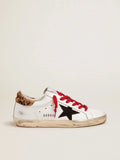 Sneakers Super-Star con linguetta sul tallone leopardata e lacci rossi 