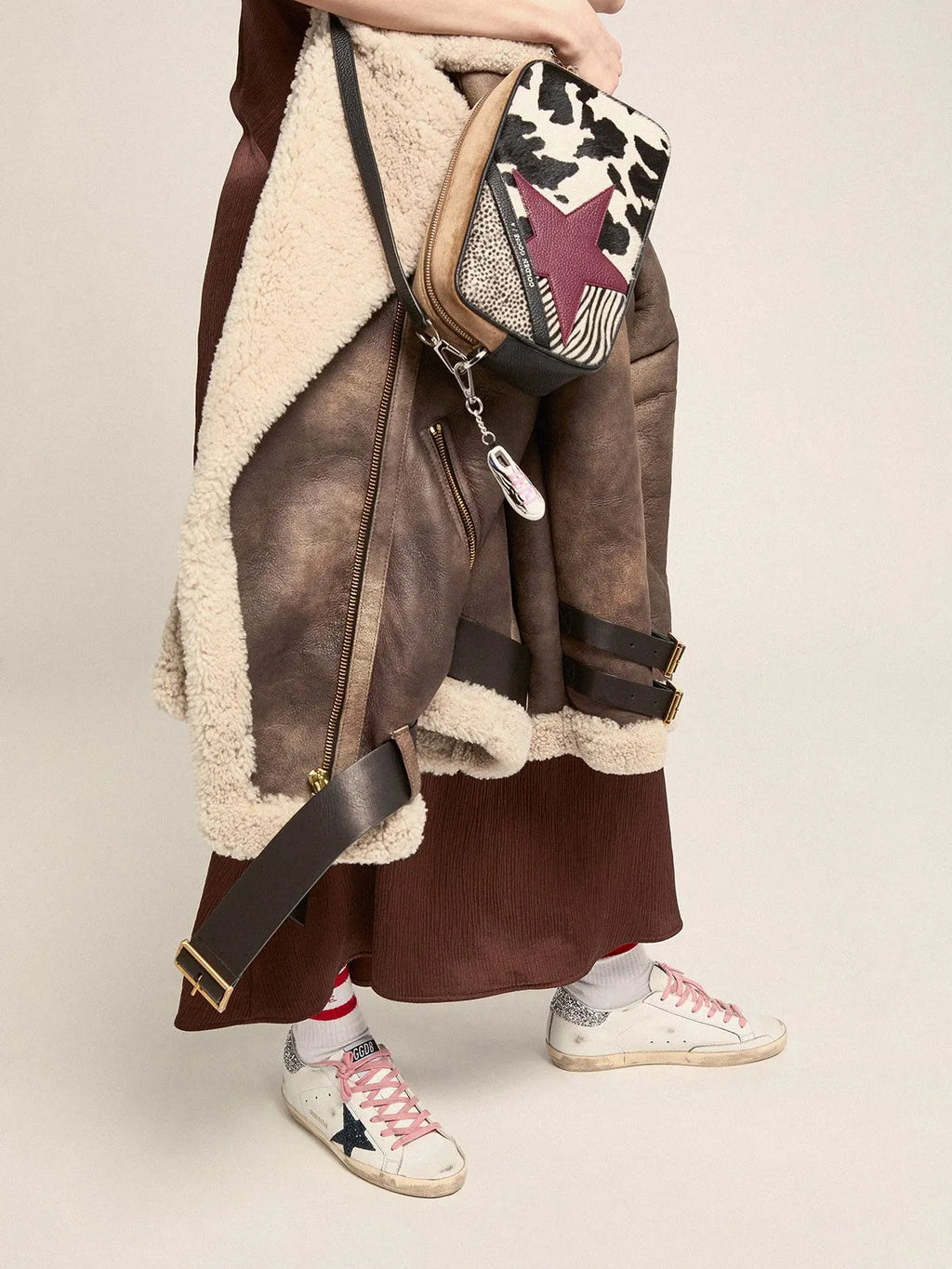 Sneakers Super-Star LTD con stella glitterata colorata e linguetta sul tallone 