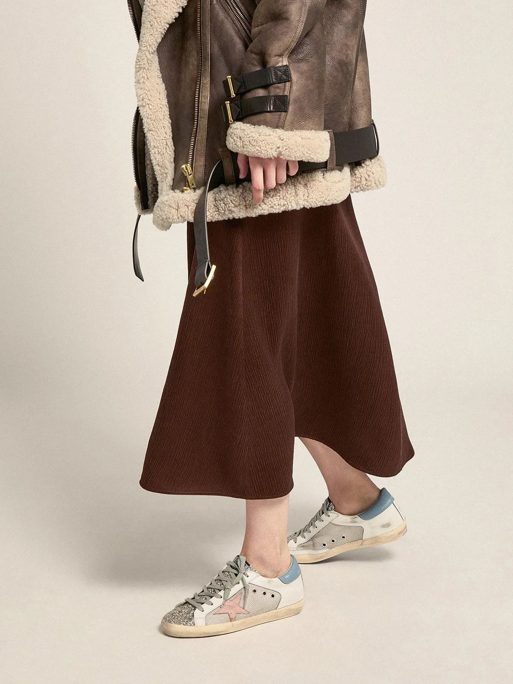 Sneakers Super-Star LTD in pelle bianca con inserto in mesh e linguetta glitter argento 