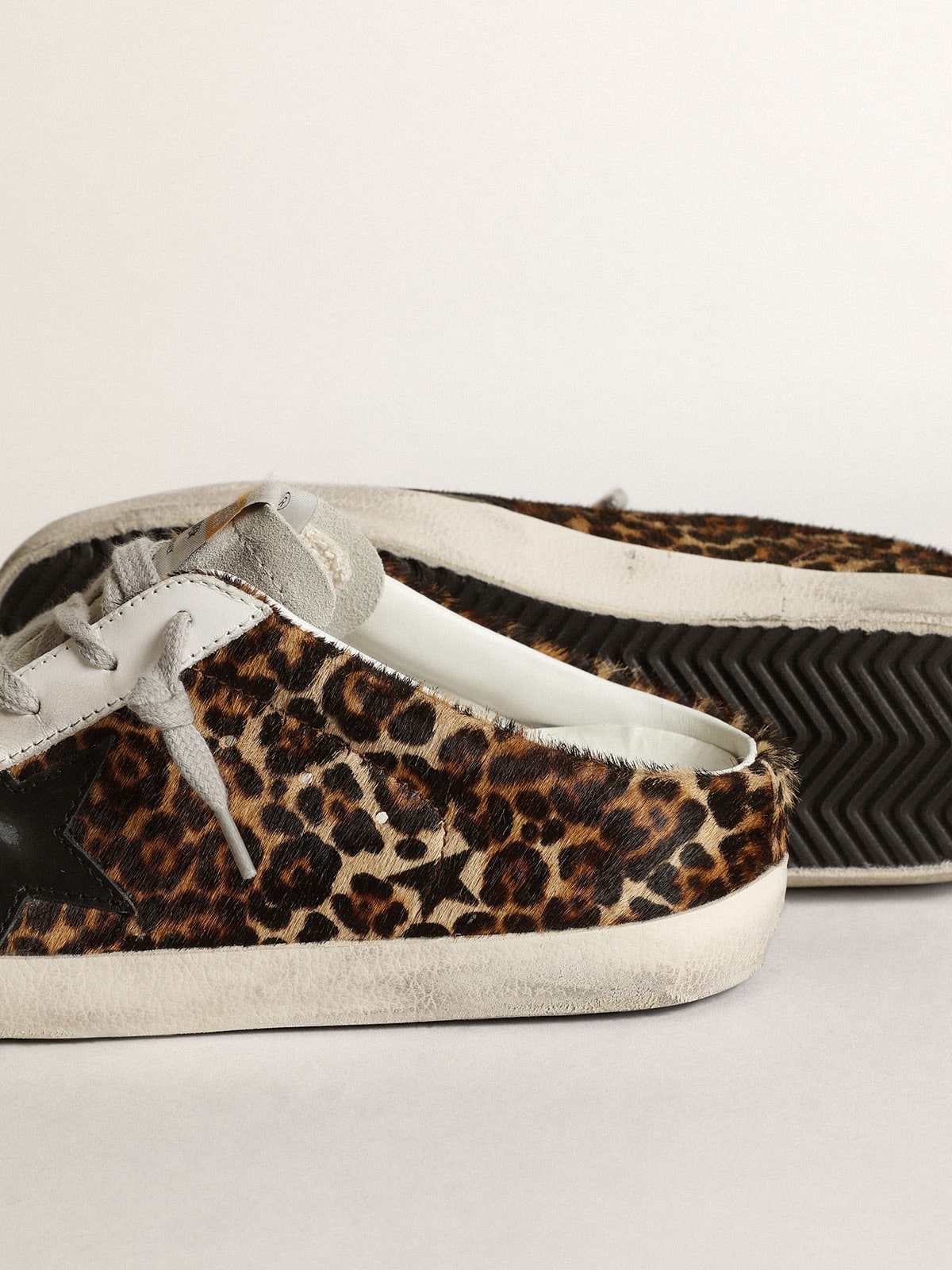 Sabot Super-Star da donna in cavallino leopardato con stella nera