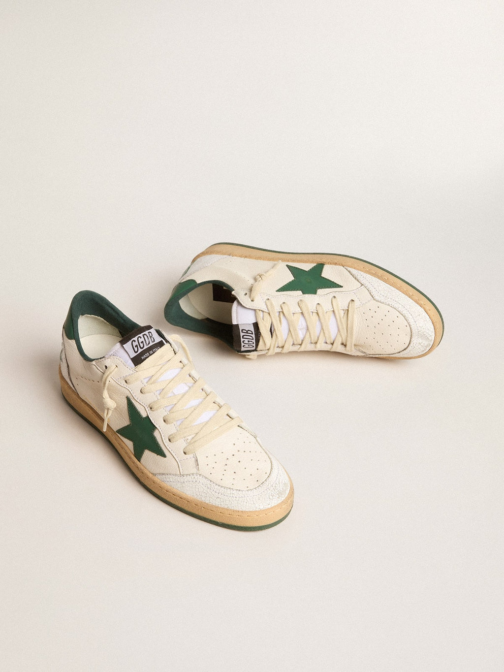 Ball Star Wishes da donna in nappa bianca con stella in pelle verde e linguetta sul tallone