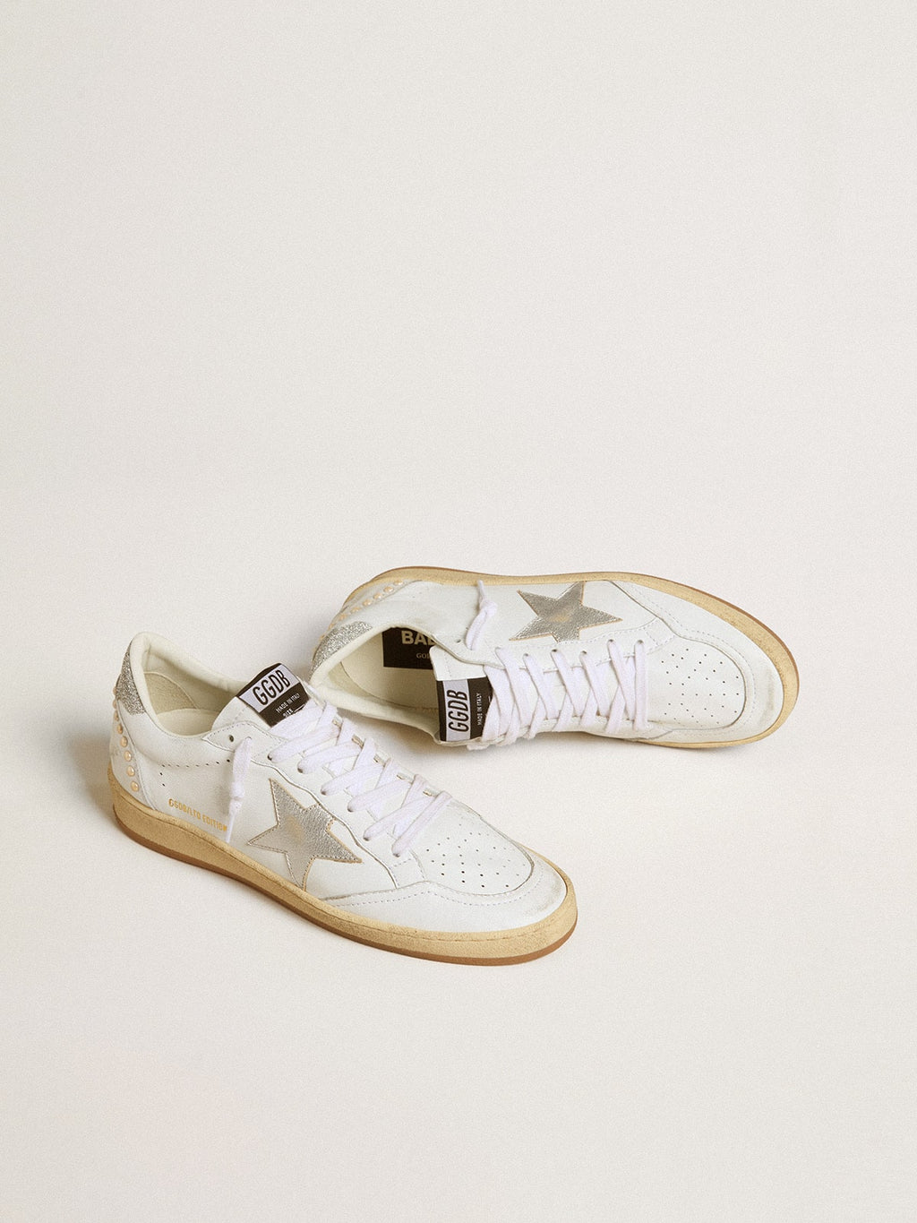 Ball Star bianca da donna con stella argentata e talloncino in cristallo Swarovski con perle