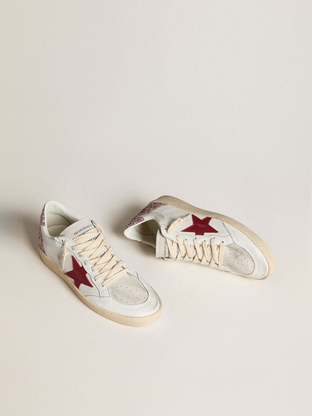 Ball Star LTD con stella in pelle rossa e linguetta sul tallone con glitter rosa