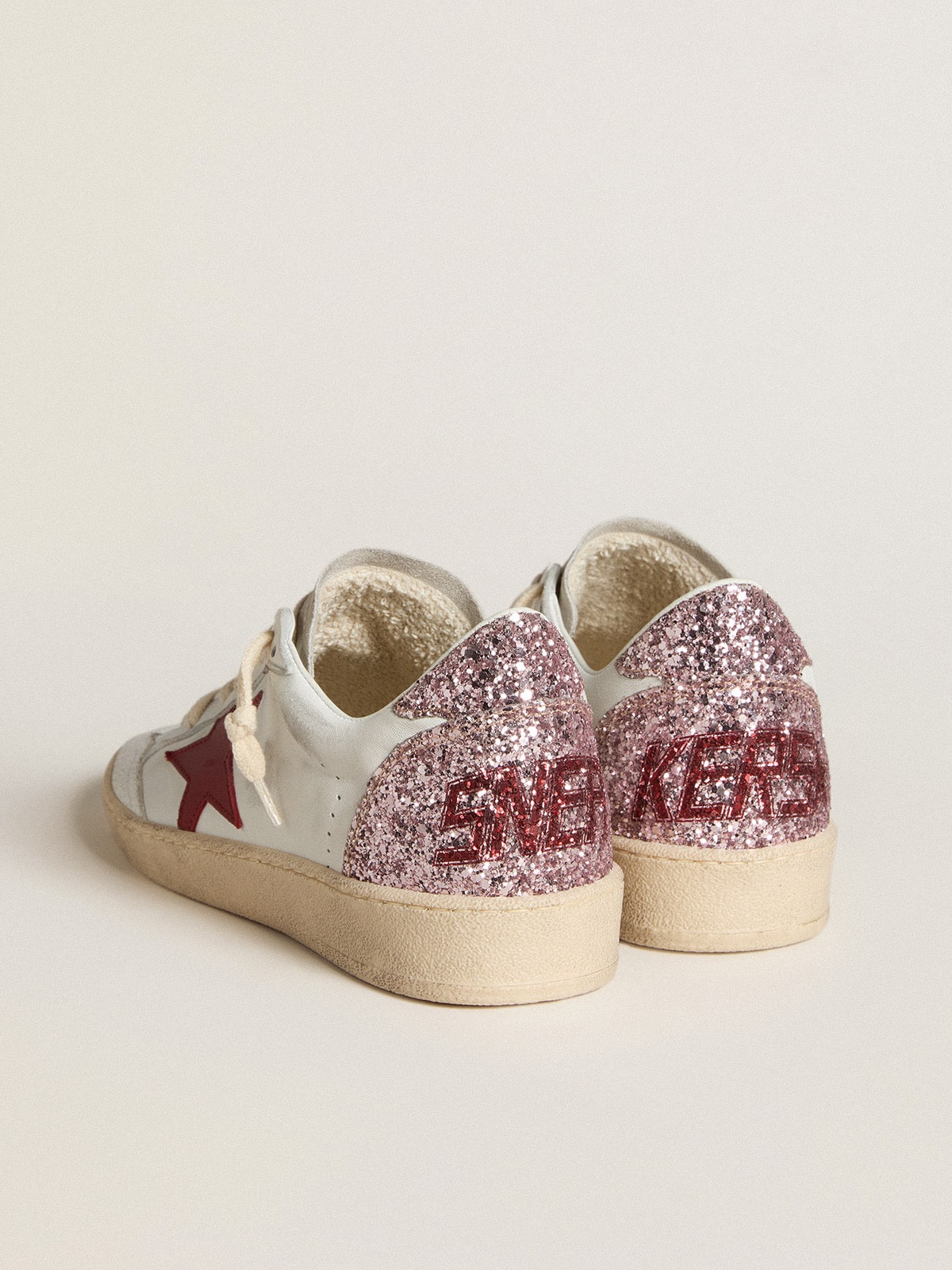 Ball Star LTD con stella in pelle rossa e linguetta sul tallone con glitter rosa