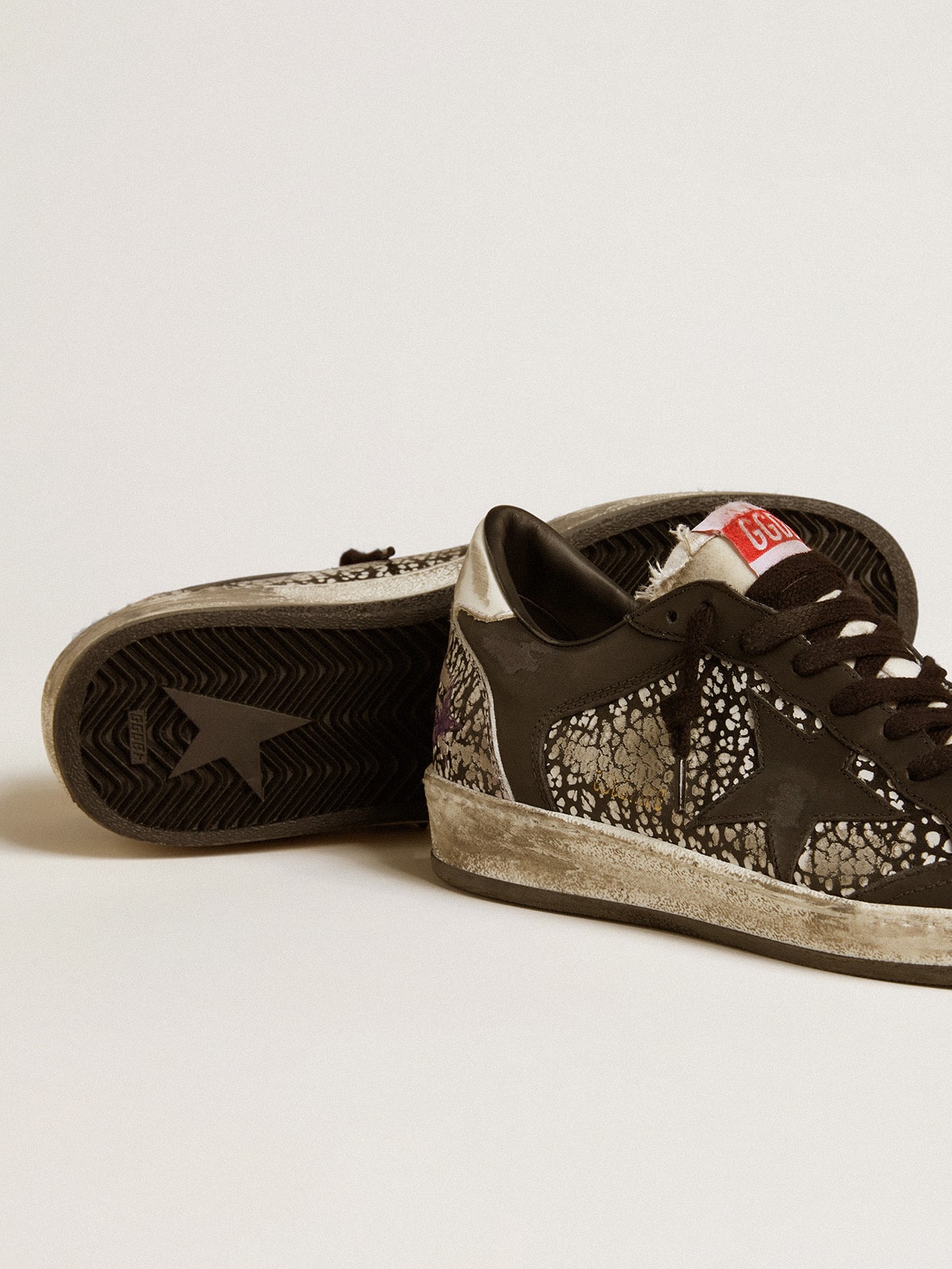 Ball Star da donna in pelle stampa elefante con stella in pelle nera