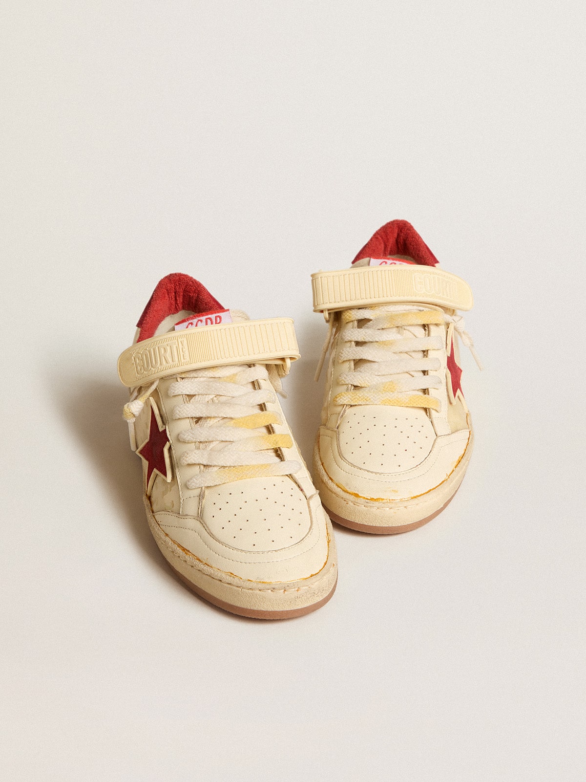 Ball Star LAB da donna in nappa color crema con stella in suede rossa